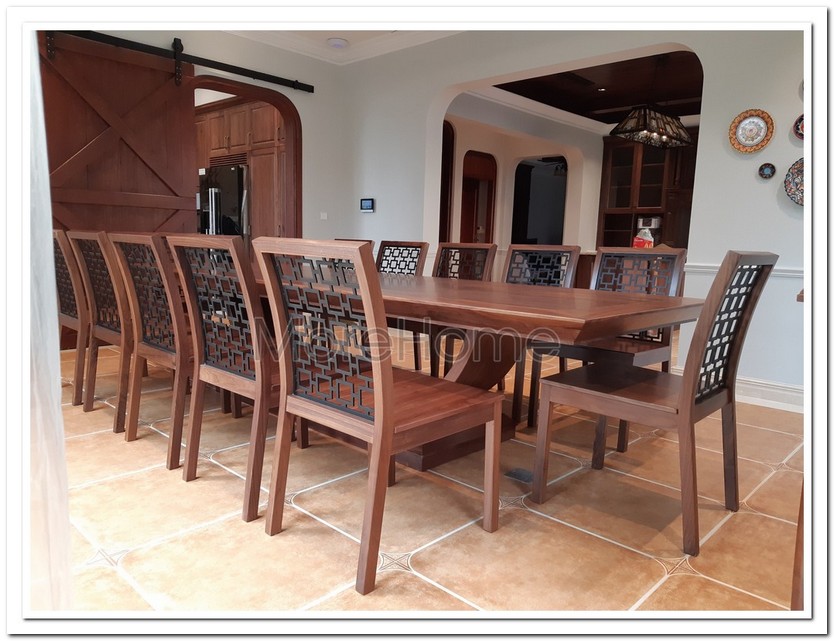 Mẫu bàn ăn đẹp MoreHome